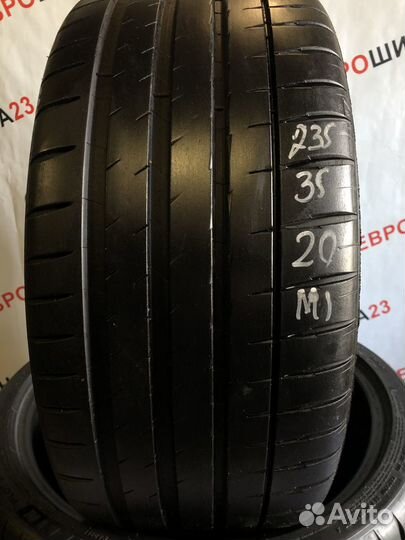 Michelin Pilot Sport 4 S 235/35 R20 и 265/30 R20 92Y