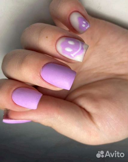 Маникюр на дому