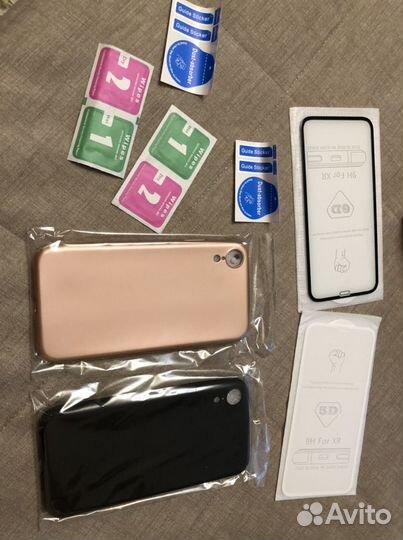 Чехлы на iPhone XR и два стекла Новые