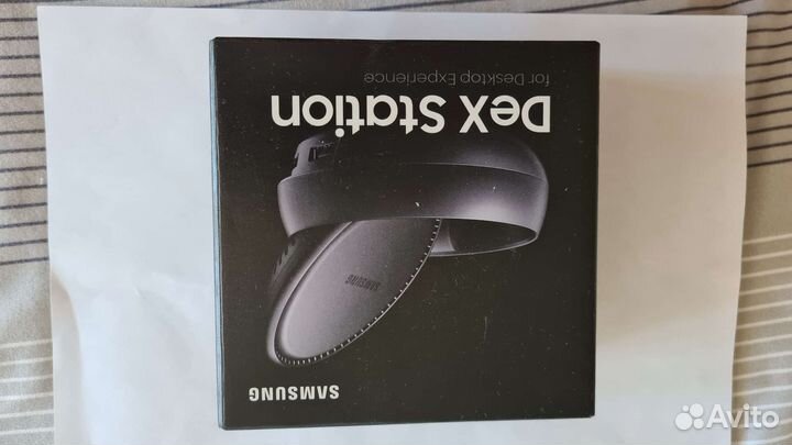 Док-станция для телефона Samsung DeX EE-MG950