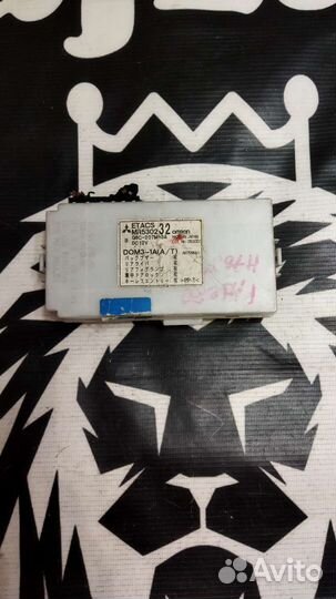 Блок комфорта Mitsubishi PajeroMR530232