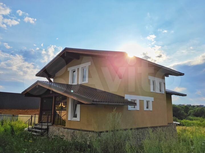 Дом 220 м² на участке 11 сот.