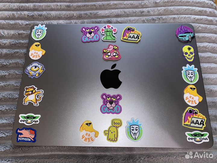 Apple macbook air 13 m2