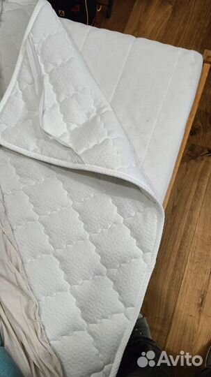 Кровать двухспальная с матрасом IKEA