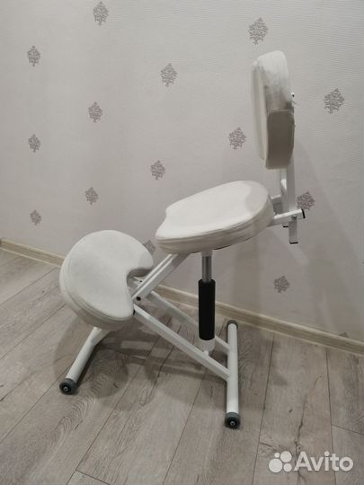 ProFit Коленный стул, молочный белый