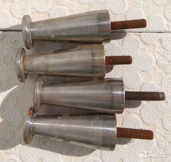 Хромированные ножки 9 см высотой