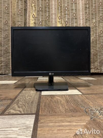Монитор LG