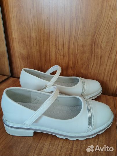 Туфли для девочки