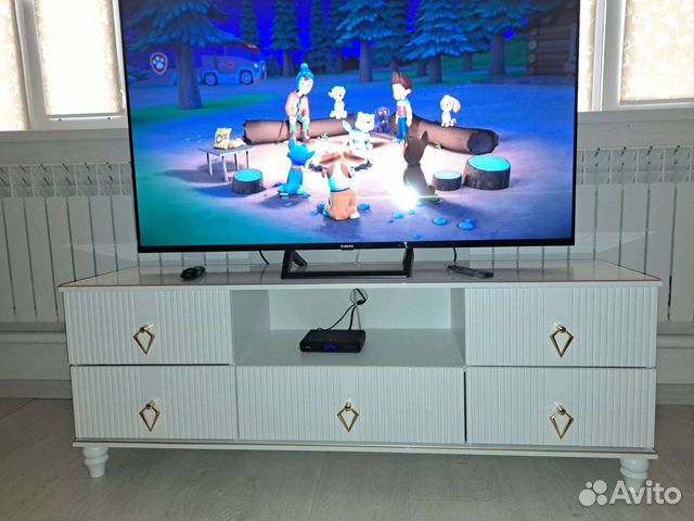 Тумба под тв