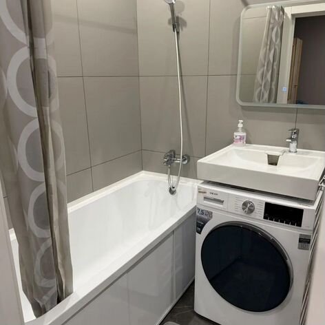 1-к. квартира, 35 м², 4/17 эт.