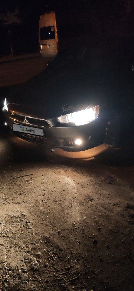 Mitsubishi Lancer: фото владельца