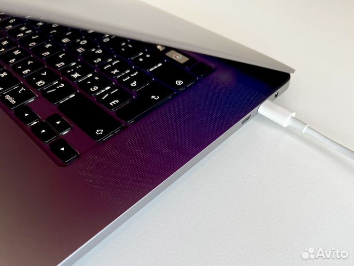 Macbook Pro 16 2019 i9/16Gb/1Tb Space Gray