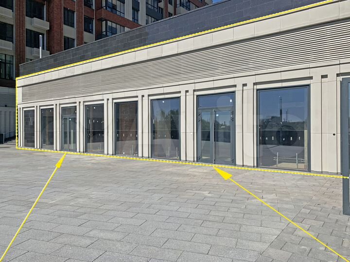 585 м² с летней верандой, есть вытяжка