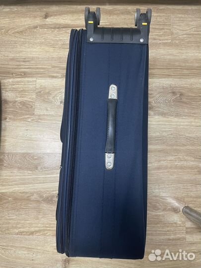 Чемодан на колесах