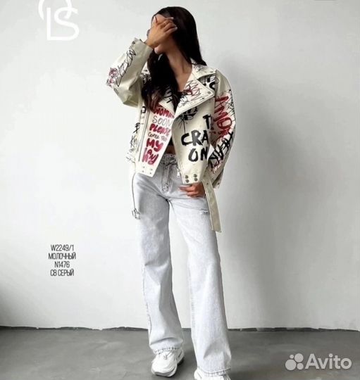 Кожанная куртка с принтом