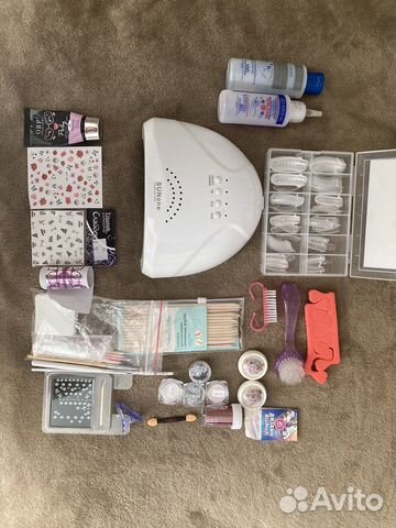 Маникюрный набор с лампой