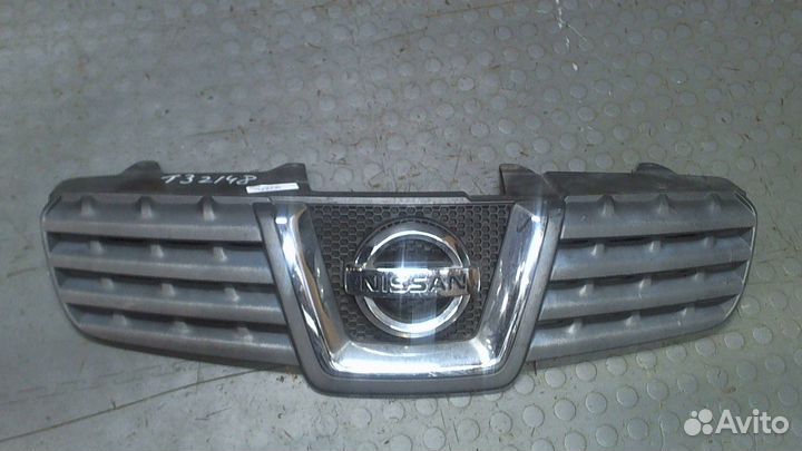 Решетка радиатора Nissan Qashqai, 2008