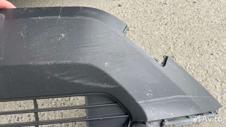 Решётка в бампер Toyota Rav4