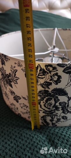 Люстра с абажуром