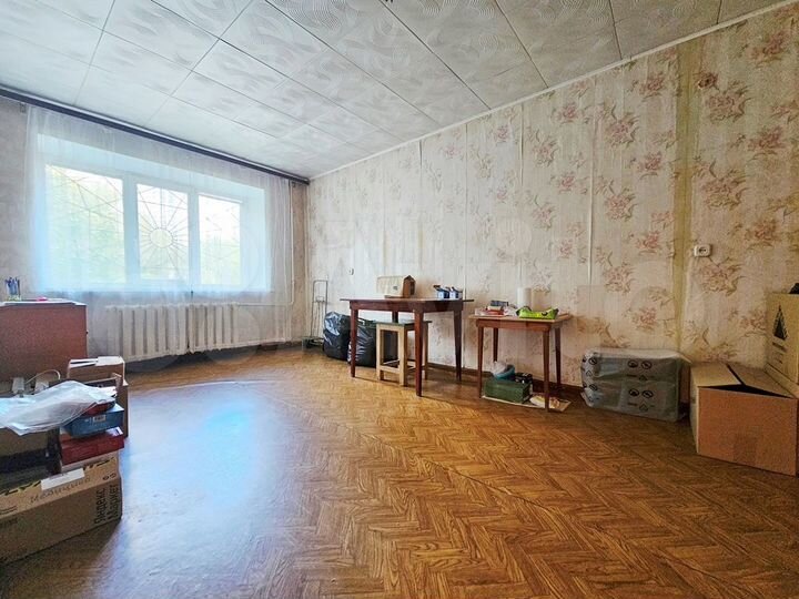 3-к. квартира, 61 м², 1/5 эт.