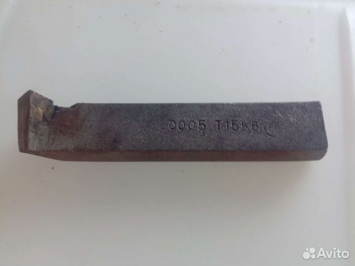Токарные резцы