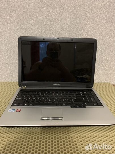 Ноутбук samsung