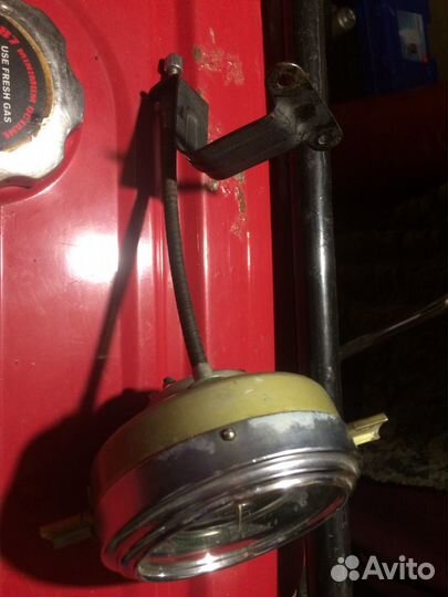 Автомобильные часы