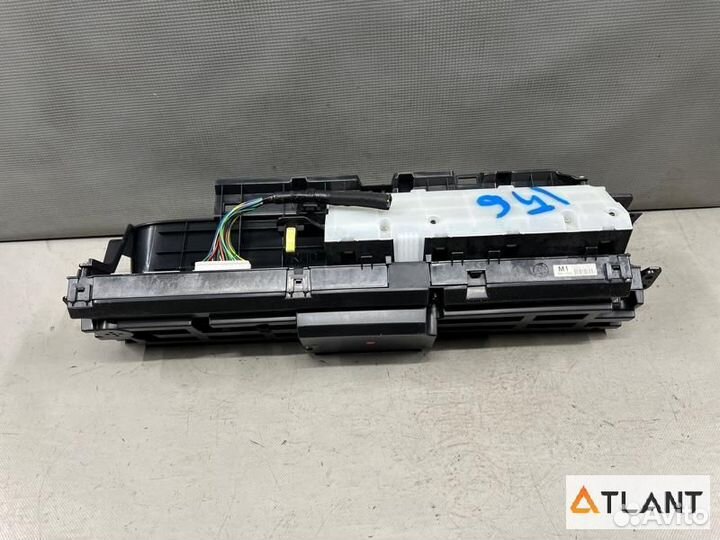 Спидометр toyota prius