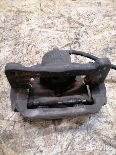 Суппорт передний правый Mazda 6 GJ 2.2D