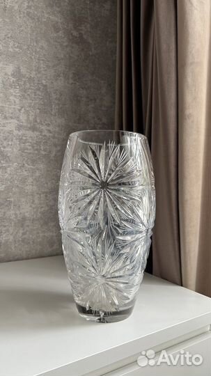 Хрустальна ваза для цветов 