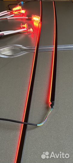 Атмосферная подсветка салона автомобиля