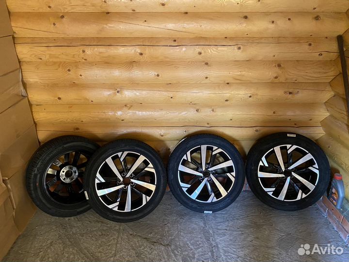 Оригинал Volkswagen Polo Torsby R16 Continetal