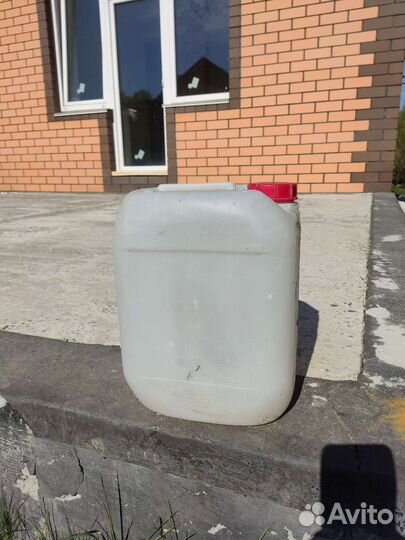 Канистра пластиковая 10 литров