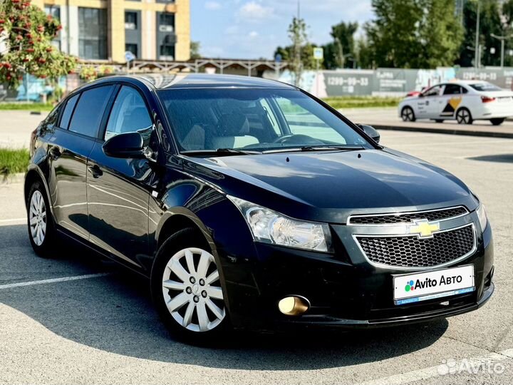 Chevrolet Cruze 1.6 AT, 2012, 139 700 км