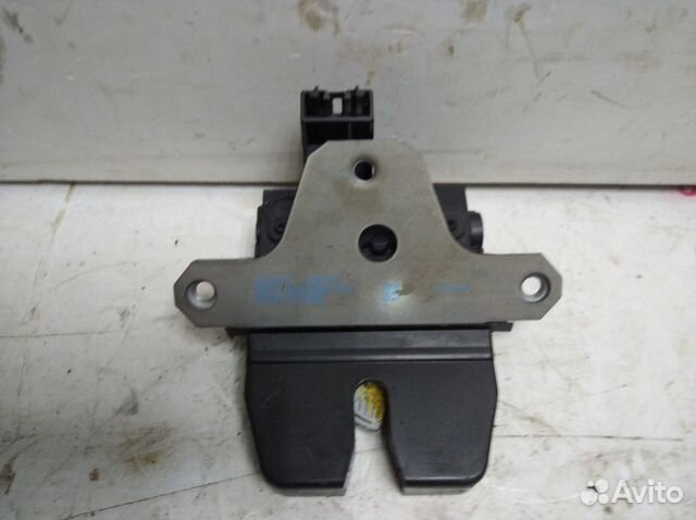 Замок крышки багажника Ford Focus 2 (2004-2011)