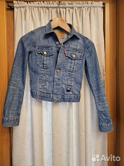 Джинсовка, бомбер, жилет (Levi's, Kenzo, Massimo)