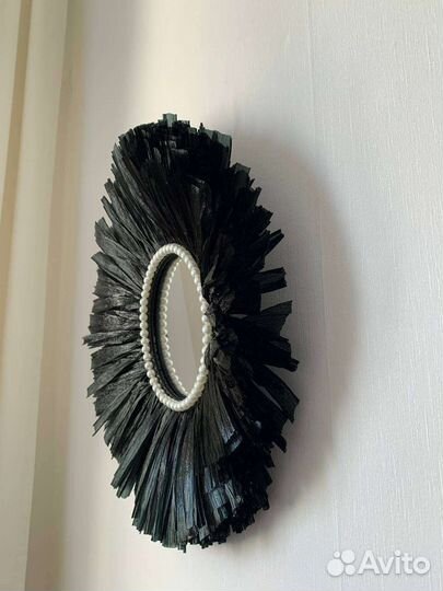 Настенное зеркало 