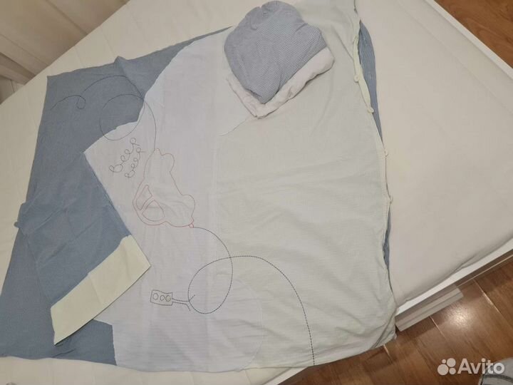 Бортики в детскую кроватку