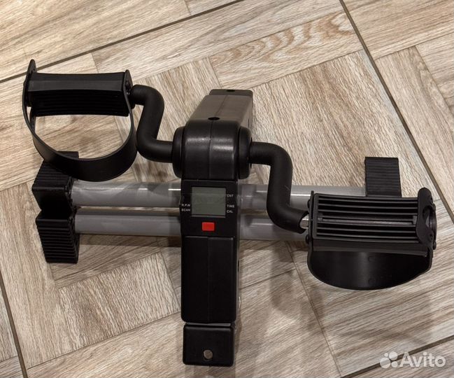 Мини велотренажер для ног и для рук