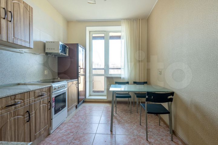 2-к. квартира, 53,3 м², 10/18 эт.