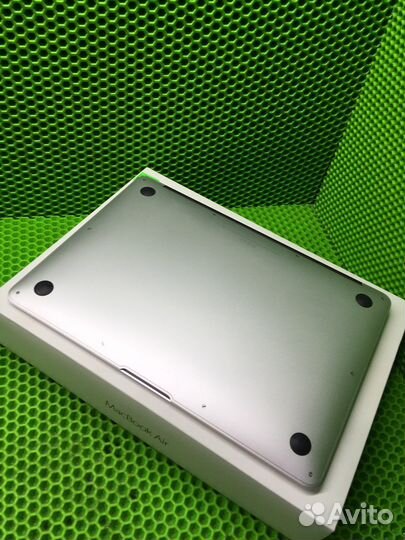 Apple MacBook Air 13 2019 (23402)