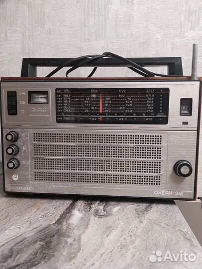 Радиоприемник СССР ретро