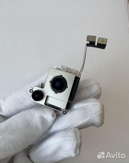 Задняя камера iPhone 14 Plus