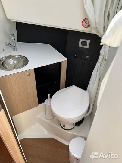 Моторная яхта Е30 Местонахождение Дения