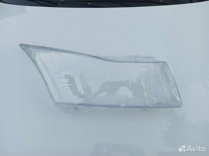 Стекло фары chevrolet cruze