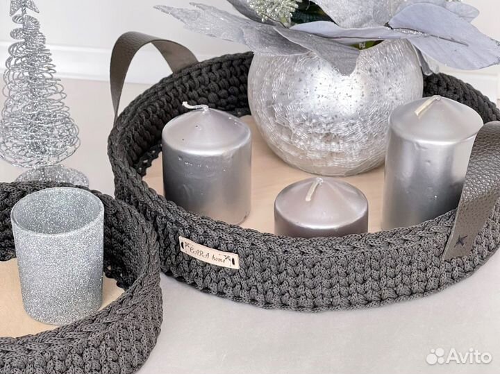 Вязаный поднос и корзинка