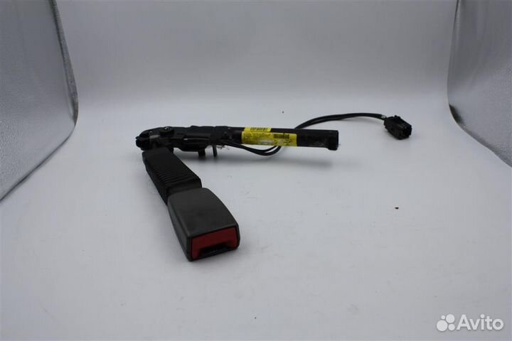 Скоба ремня безопасности правая Jaguar XF 2011