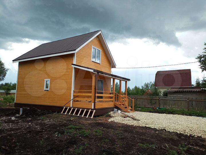 Дом 101 м² на участке 6 сот.