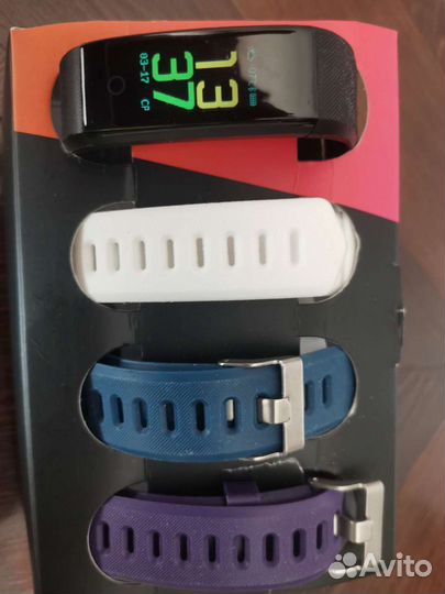 Фитнес браслет