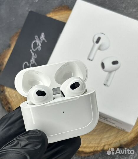 AirPods 3 + Apple Watch Ultra 49 mm